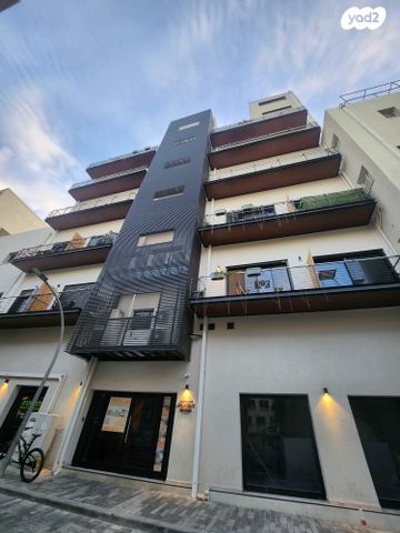 דרך העצמאות 37