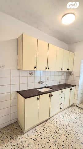 שדרות קוגל 13