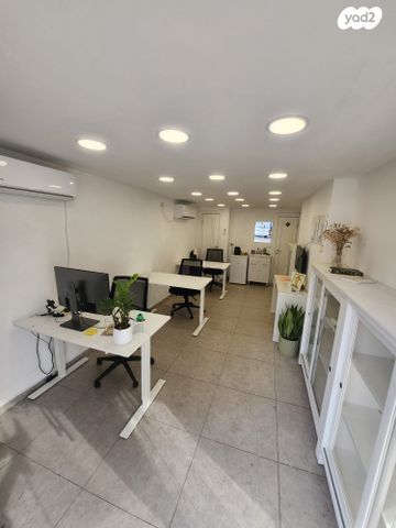 ד' / מערב מרכז העיר