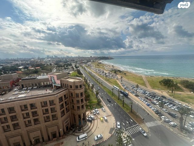 פרופסור יחזקאל קויפמן 