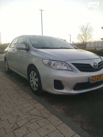 מודעת רכב טויוטה קורולה