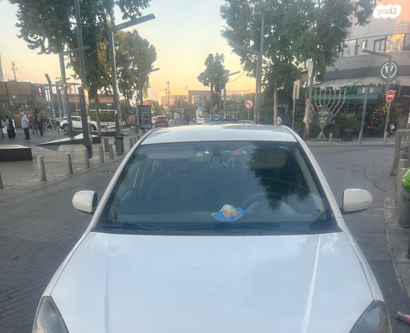 מודעת רכב קיה ריו