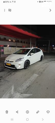 מודעת רכב טויוטה פריוס