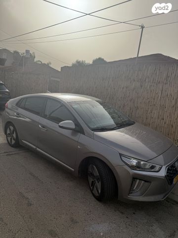 מודעת רכב יונדאי איוניק