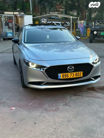 מודעת רכב מאזדה 3
