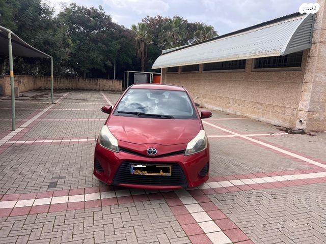 מודעת רכב טויוטה יאריס