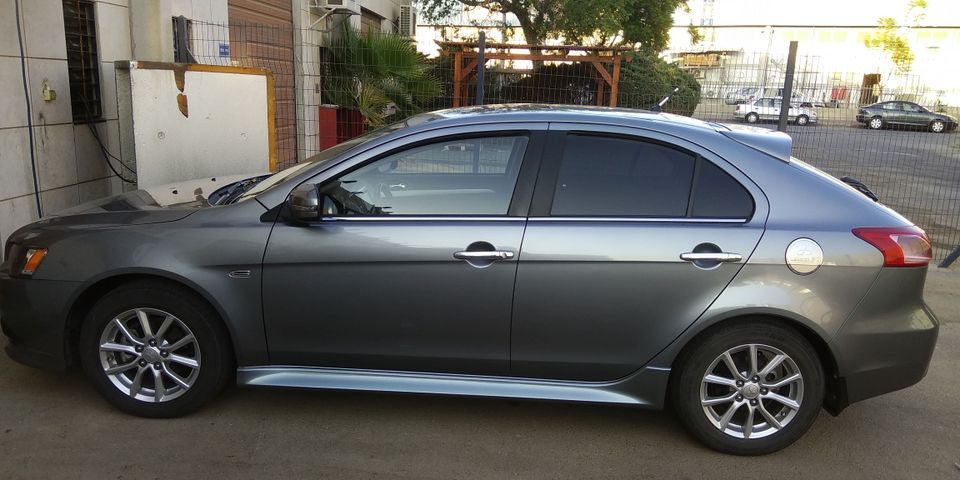 מודעת רכב מיצובישי לנסר