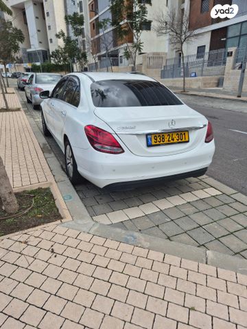 מודעת רכב מרצדס-בנץ C-class