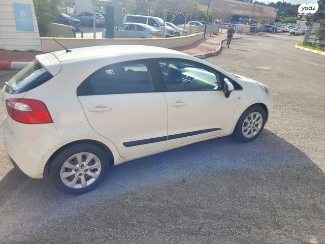 מודעת רכב קיה ריו