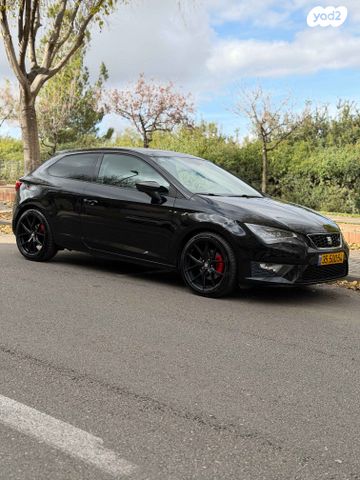 מודעת רכב סיאט לאון