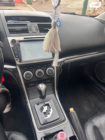 מודעת רכב מאזדה 6