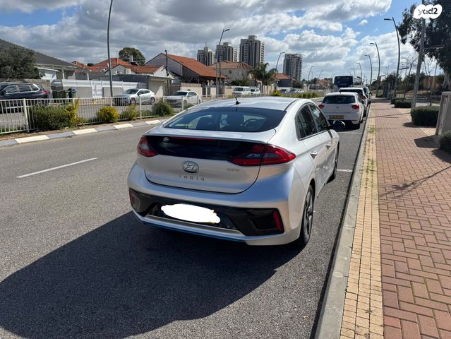 מודעת רכב יונדאי איוניק