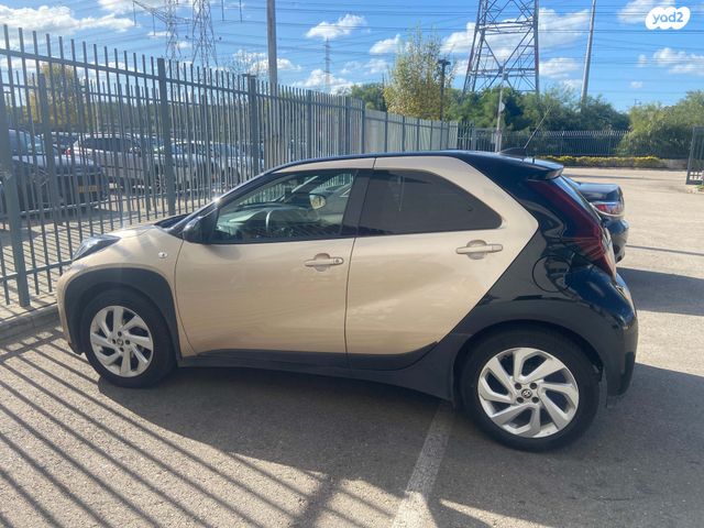 מודעת רכב טויוטה אייגו X