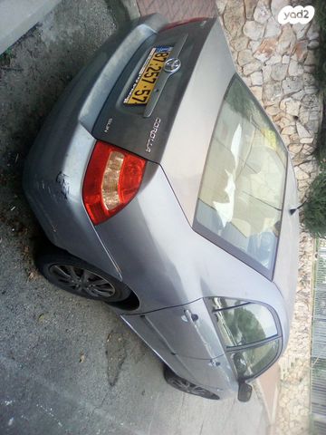 מודעת רכב טויוטה קורולה