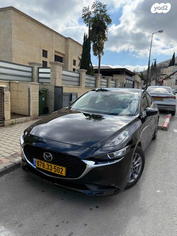 מודעת רכב מאזדה 3