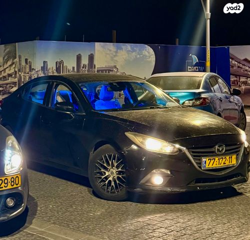 מודעת רכב מאזדה 3