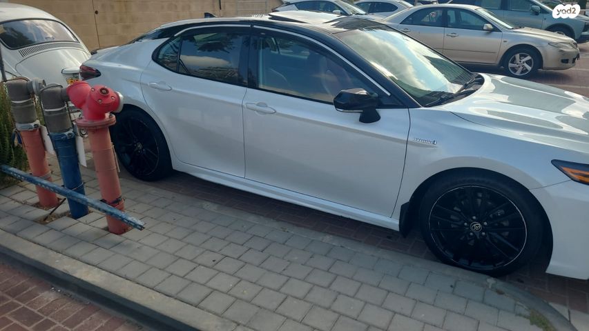 מודעת רכב טויוטה קאמרי