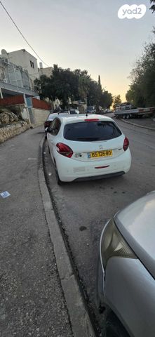 מודעת רכב פיג'ו 208