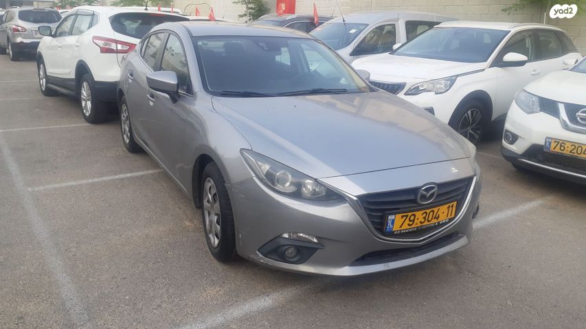 מודעת רכב מאזדה 3