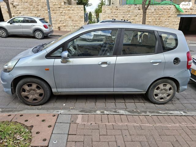 מודעת רכב הונדה ג'אז 