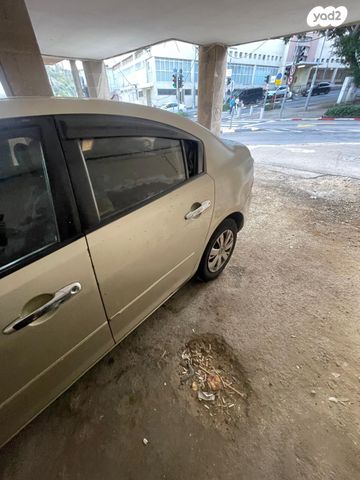 מודעת רכב מאזדה 3