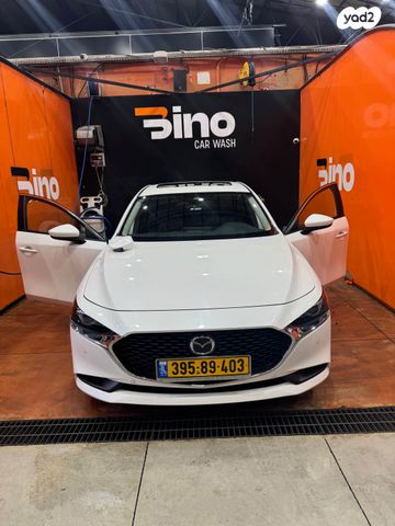 מודעת רכב מאזדה 3