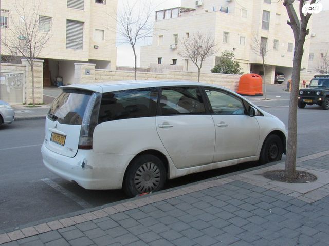 מודעת רכב מיצובישי גרנדיס