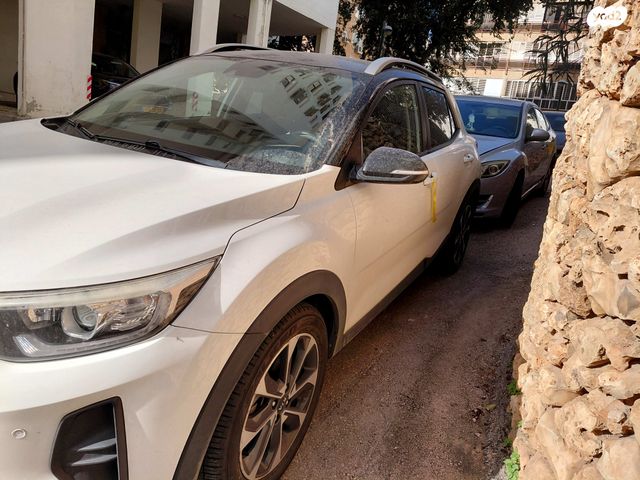 מודעת רכב קיה סטוניק