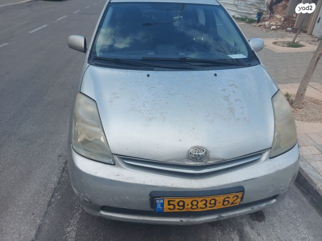 מודעת רכב טויוטה פריוס