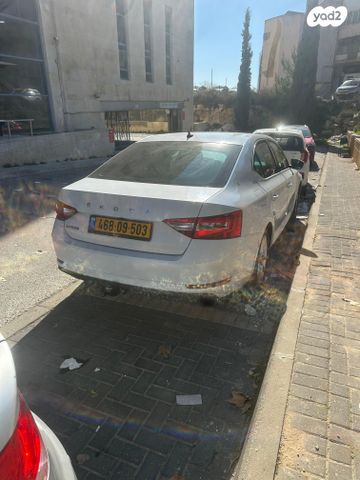 מודעת רכב סקודה סופרב