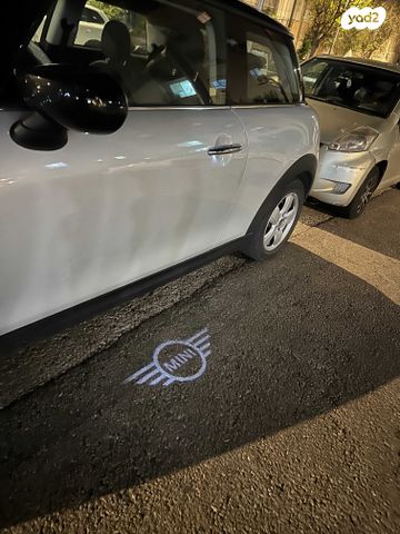 מודעת רכב מיני קופר