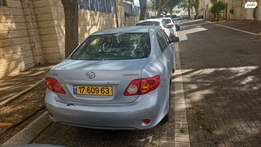 מודעת רכב טויוטה קורולה