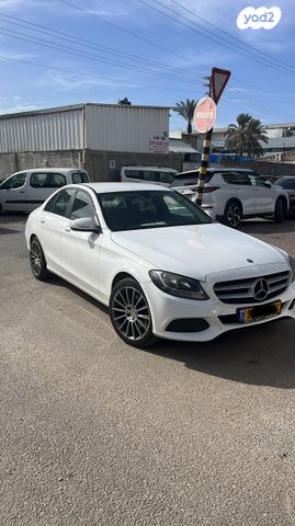מודעת רכב מרצדס-בנץ C-class