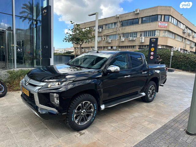 מודעת רכב מיצובישי טרייטון / L200