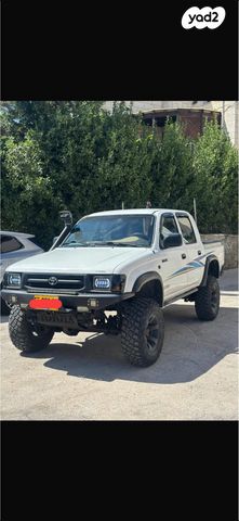 מודעת רכב טויוטה היילקס