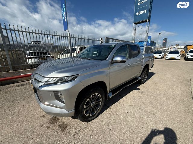 מודעת רכב מיצובישי טרייטון / L200