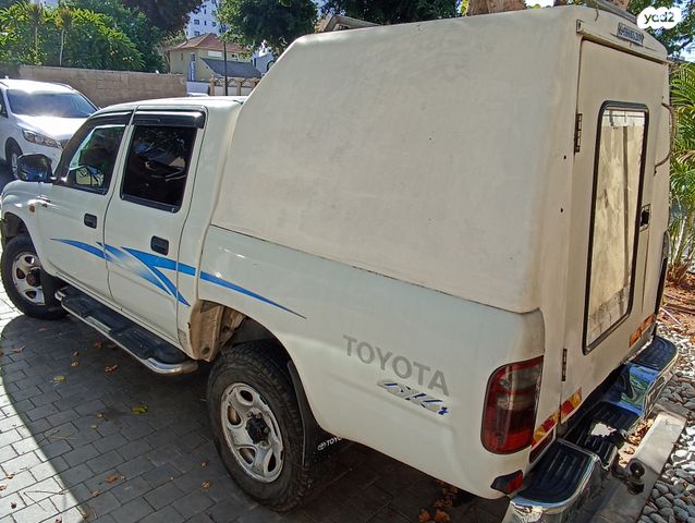 מודעת רכב טויוטה היילקס