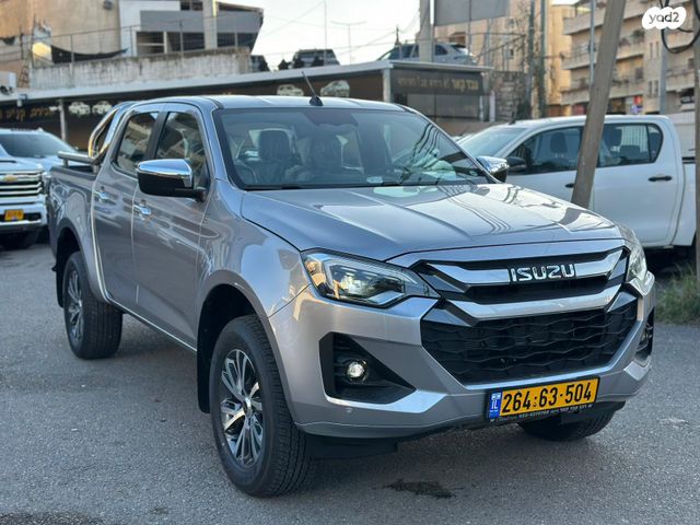 מודעת רכב איסוזו די-מקס