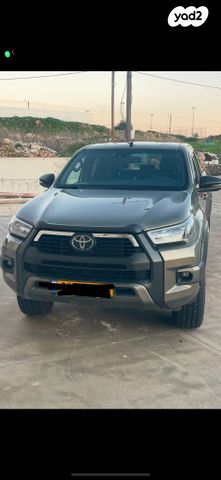 מודעת רכב טויוטה היילקס