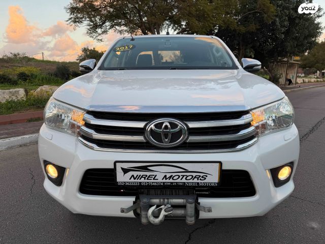 מודעת רכב טויוטה היילקס 1