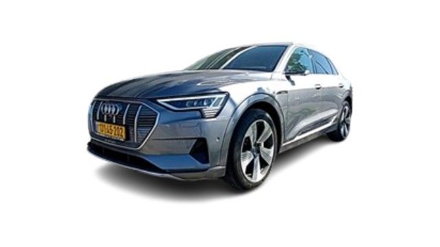 מודעת רכב אאודי E-tron