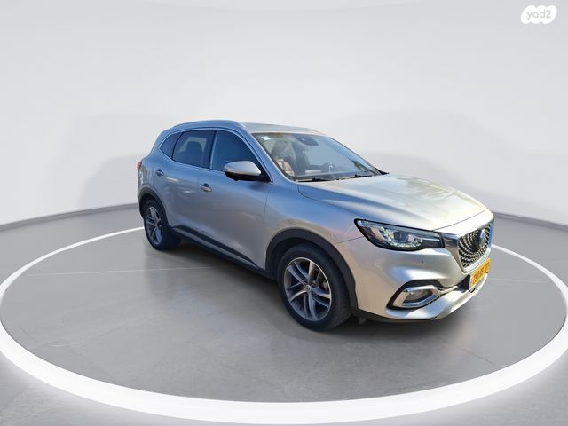 מודעת רכב אם ג'י EHS PHEV 2