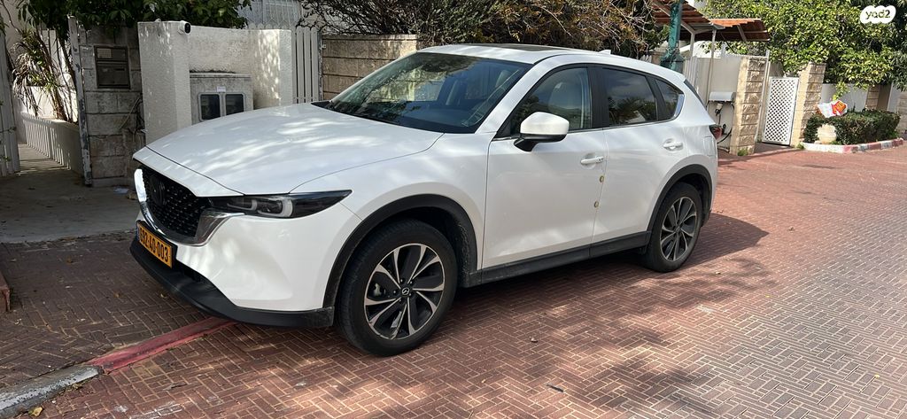 מודעת רכב מאזדה CX-5