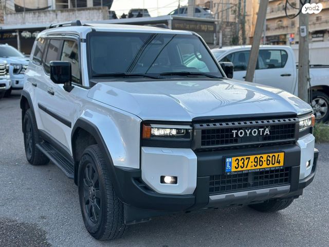 מודעת רכב טויוטה לנד קרוזר 1
