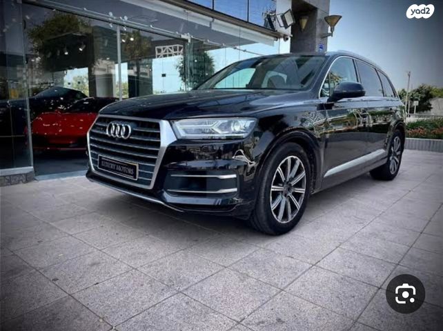 מודעת רכב אאודי Q7