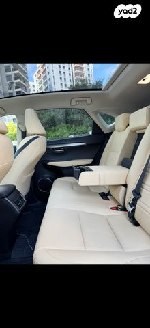 מודעת רכב לקסוס NX