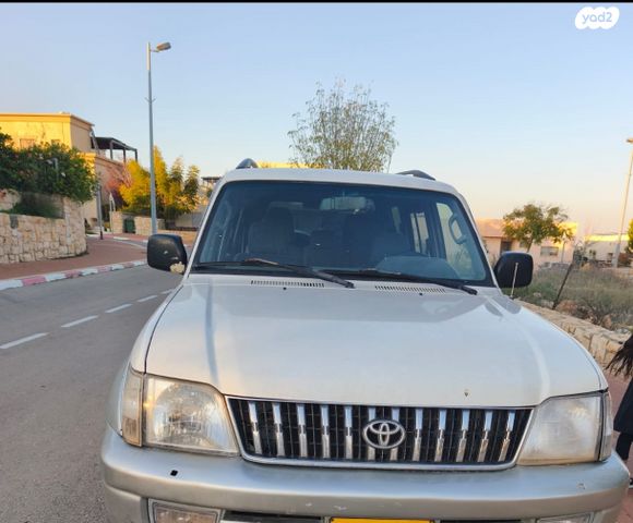 מודעת רכב טויוטה לנד קרוזר