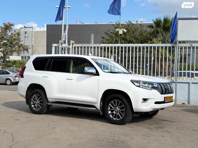 מודעת רכב טויוטה לנד קרוזר