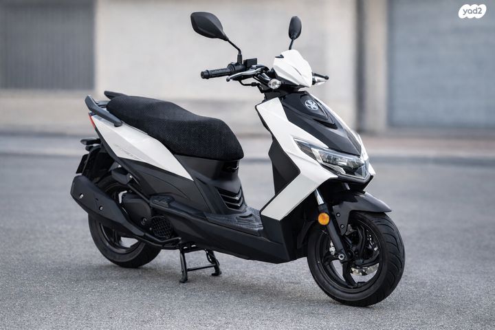 מודעת רכב סאן יאנג Jet 4 RX