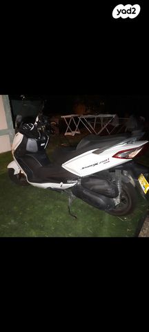 מודעת רכב סאן יאנג ג'וי-מקס 250 XI